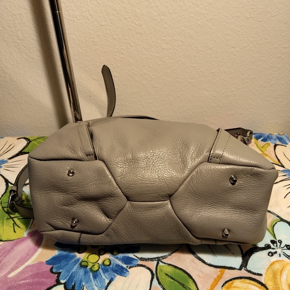 orYANY Danielle Italian Leather Convertible Shoulder/ Crossbody Bag In Gray - Picture 6 of 12